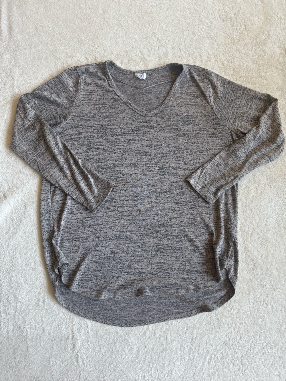 Cotton On Kathleen Long Sleeve Top Gray V Neck Curved Hem XL